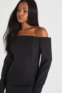 boohoo Robe mini ajustée à manches longues, style bandeau boxy<Femme Robes À Manches Longues|Robes