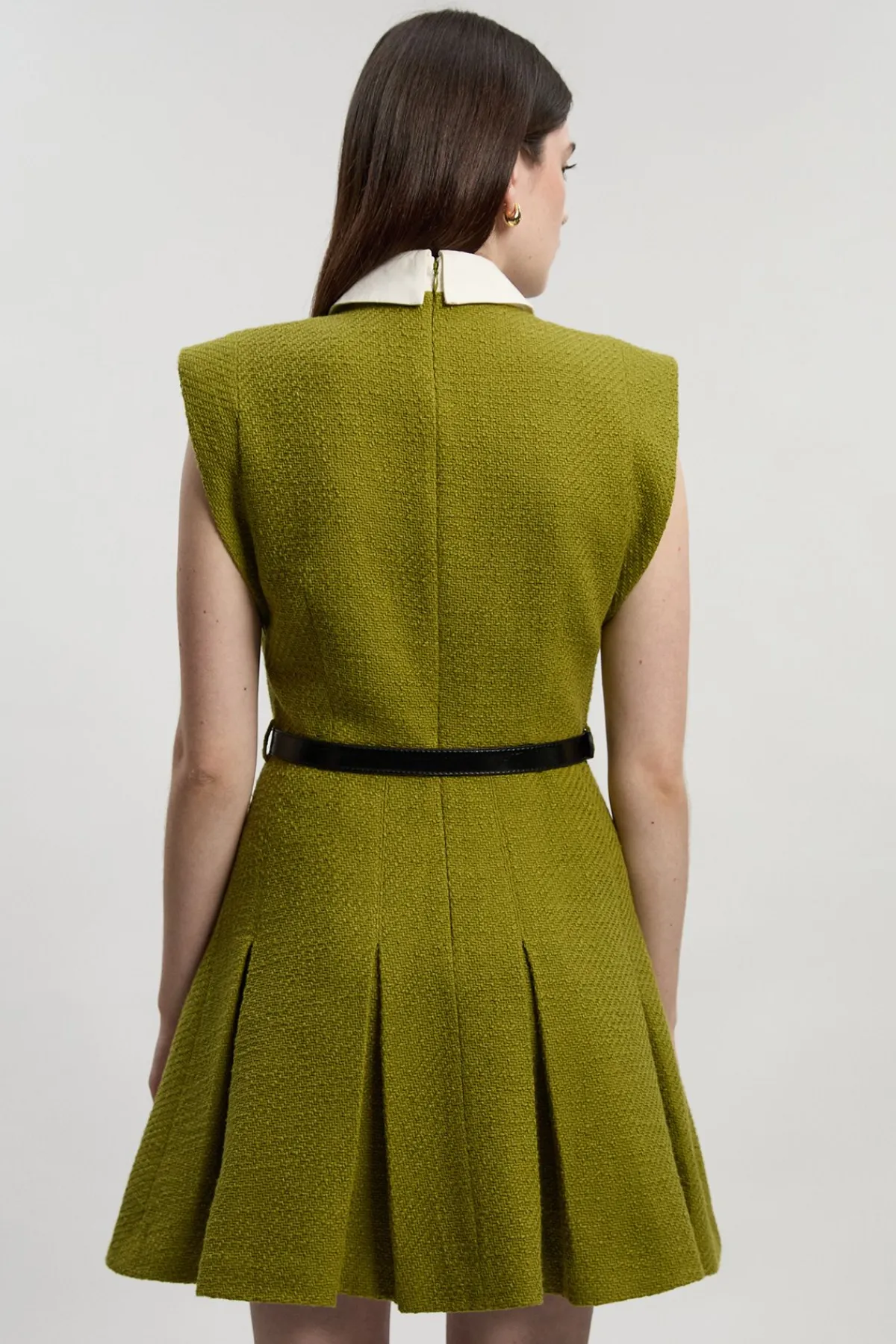 KarenMillen Robe Mini Ajustée Plissée en Tweed Texturé à Col Contrastant<Femme Tailleurs|Toutes Les Robes