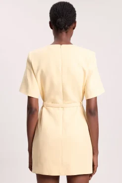 Robe Mini Ajustée Stretch À Détails Boutonnés