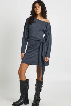 boohoo Robe Mini Asymétrique à Épaule Dénudée et Taille Nouée Chiné<Femme Robes Moulantes|Robes À Manches Longues