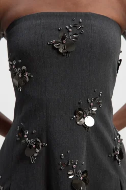 Robe Mini Bandeau Ajustée Ornée de Sequins et Cristaux en Grappes