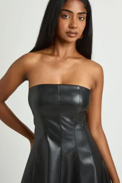 boohoo Robe Mini Bandeau Synthétique<Femme Robes De Soirée|Toutes Les Robes