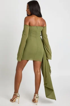 Robe mini Bardot en chiffon froncé