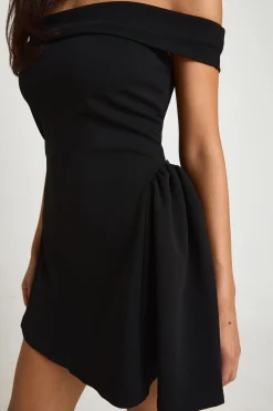 boohoo Robe Mini Bardot En Crêpe Jersey À Jupe Évasée<Femme Robes Patineuses|Robes