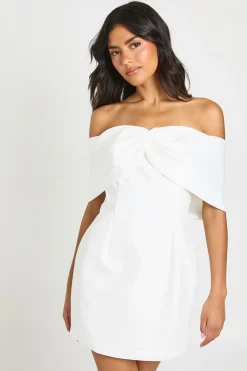 Robe Mini Bardot En Satin Avec Nœud Détaillé