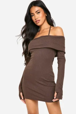 boohoo Robe Mini Bardot à larges côtes et nœud<Femme Looks Chocolat|Robes Moulantes