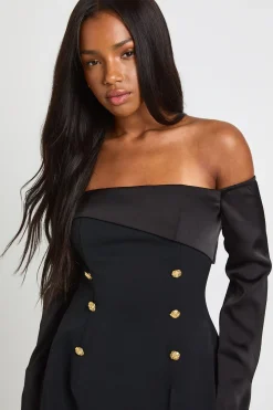 Robe mini Bardot à manches longues ajustée