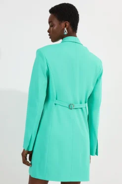 Robe mini blazer ajustée à double boutonnage avec détail cinché