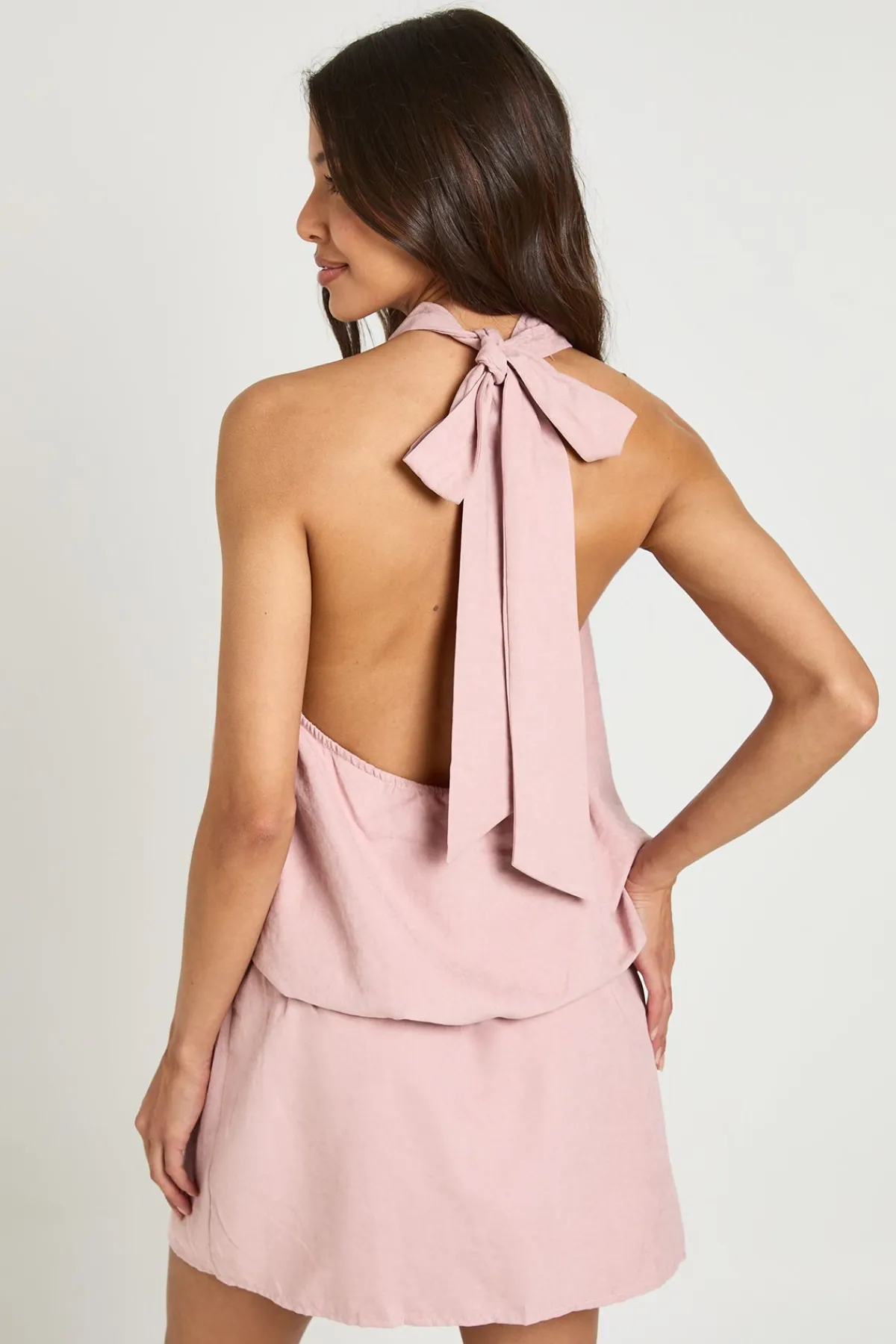 boohoo Robe Mini Blouson À Col Licou Texturé<Femme Robes|Robes Dos Nu