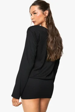 Robe Mini Bodycon à Épaules Dénudées et Manches Longues