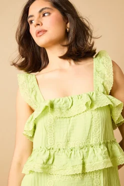 Robe Mini à Bretelles avec Détails Broderie Anglaise à Volants