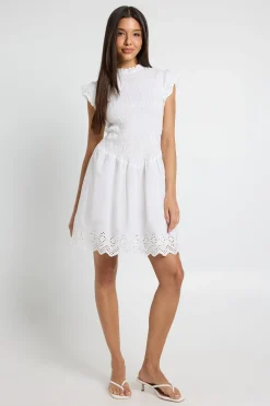 Robe Mini À Buste Froncé Avec Ourlet Broderie Anglaise