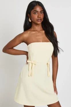 Robe Mini Bustier Tissée Avec Détail Nœud