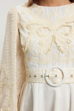 Robe Mini Ceinturée À Détails Perlés