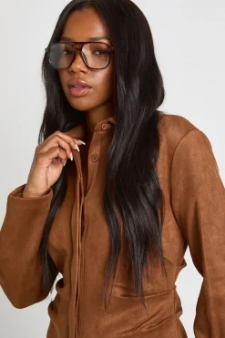 Robe mini à col avec taille cintrée en synthétique
