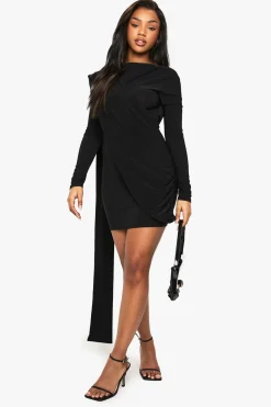 boohoo Robe Mini Dos Nu Drapée En Tissu Soyeux<Femme Robes Moulantes|Robes À Manches Longues