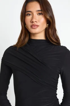 Robe mini à drapé avec col montant