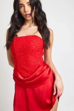 boohoo Robe Mini Drapée Corset En Dentelle Florale Transparente Texturée<Femme Robes Corset|Satin Et Dentelle