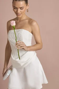 boohoo Robe Mini Drapée À Corset En Dentelle<Femme Robes Corset|Satin Et Dentelle