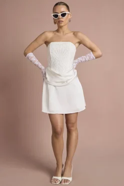 boohoo Robe Mini Drapée À Corset En Dentelle<Femme Robes Corset|Satin Et Dentelle