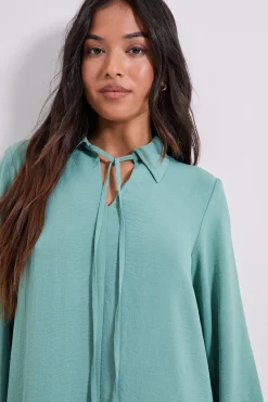 Robe Mini Droite Petite avec Détail Col Noué