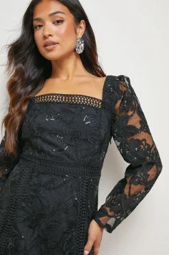 Oasis Robe Mini Détail Bordure Dentelle Petite Taille<Femme Satin Et Dentelle|Robes À Manches Longues