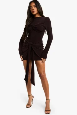 boohoo Robe Mini à Détail Torsadé et Froncé<Femme Looks Chocolat|Robes Moulantes