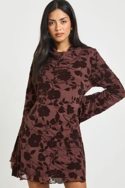 Robe Mini Dévorée à Col Bénitier Haut