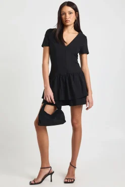 Robe Mini en Bengaline à Col V et Jupe Froncée