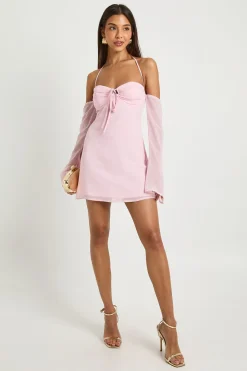 boohoo Robe mini en chiffon à manches longues<Femme Robes Patineuses|Robes À Manches Longues