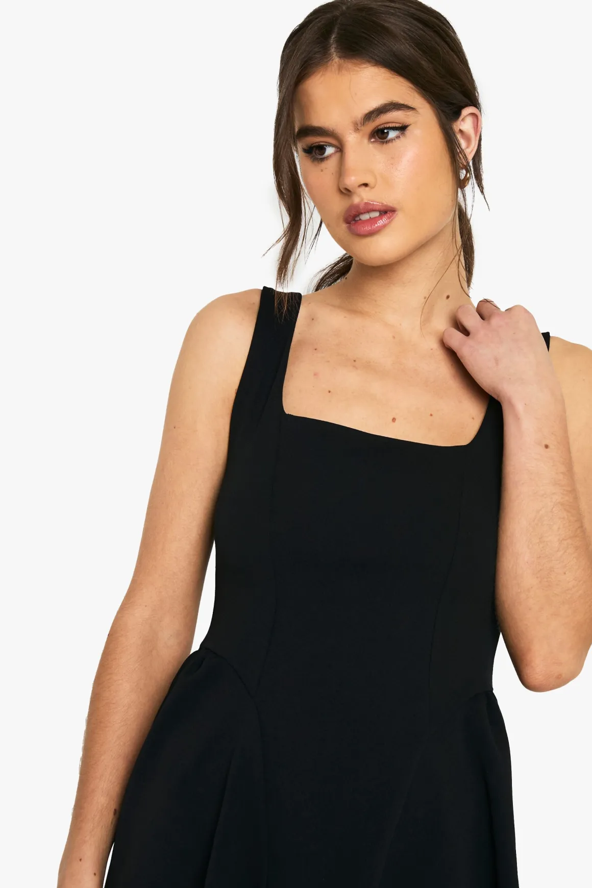Robe Mini à Encolure Carrée et Jupe Évasée