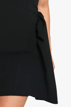 Robe mini à encolure Slash et jupe ample