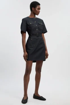 Robe Mini en Denim Ajustée avec Ceinture