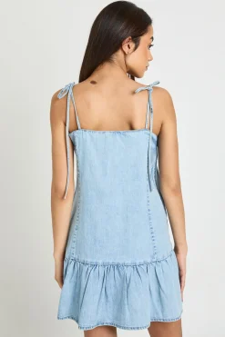 Robe Mini En Denim À Bretelles Avec Ourlet Asymétrique