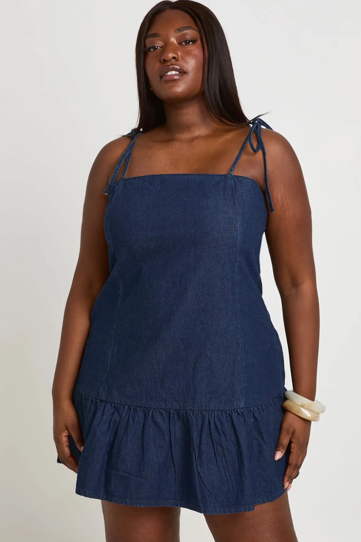 Robe Mini En Denim Grande Taille À Ourlet Asymétrique