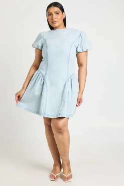 boohoo Robe Mini En Denim À Manches Bouffantes Grande Taille<Femme Robes Babydoll|Denim