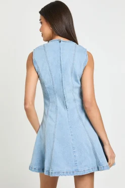 Robe Mini En Denim Sans Manches Avec Détails De Coutures