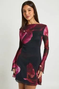 boohoo Robe mini en maille florale à manches évasées Blur<Femme Robes À Manches Longues|Robes