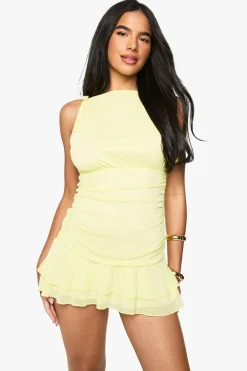 Robe mini en maille froncée à col carré