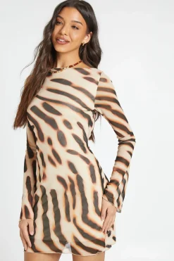 boohoo Robe Mini En Mesh À Imprimé Animal Avec Manches Évasées<Femme Robes À Manches Longues|Robes