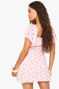 boohoo Robe Mini en Mesh Imprimé Floral Ditsy à Manches Ange avec Lien à l'Avant<Femme Robes Courtes|Robes