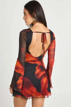 boohoo Robe Mini En Mesh À Manches Évasées Et Motif Floral<Femme Robes Moulantes|Robes À Manches Longues