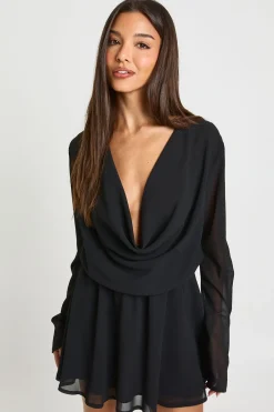boohoo Robe Mini en Mousseline à Décolleté Drapé Profond<Femme Robes Patineuses|Robes À Manches Longues