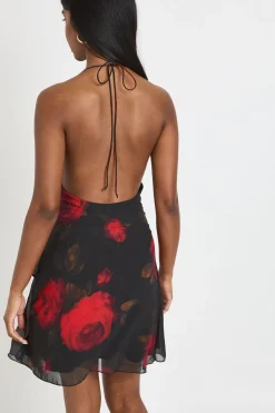 boohoo Robe Mini En Mousseline À Encolure Licou Et Ourlet Superposé<Femme Robes Patineuses|Robes