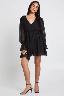 boohoo Robe Mini en Mousseline à Manches Bouffantes et Taille Nouée<Femme Robes Patineuses|Robes À Manches Longues