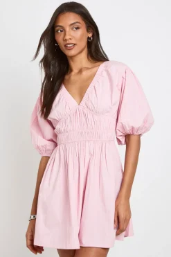 boohoo Robe Mini En Popeline De Coton Froncée Avec Encolure En V Et Manches Bouffantes<Femme Robes Courtes|Robes