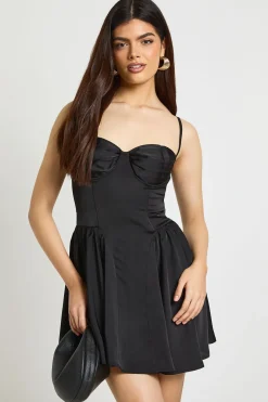 Robe Mini en Satin à Bustier Froncé et Jupe Évasée