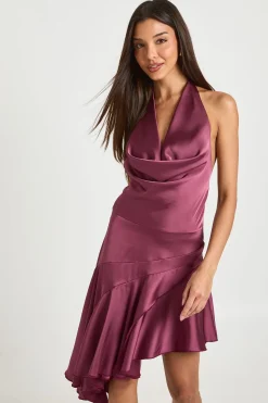 Robe Mini en Satin à Col Bénitier et Ourlet Asymétrique