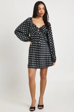 boohoo Robe Mini En Satin À Manches Bouffantes À Pois<Femme Pois|Satin Et Dentelle
