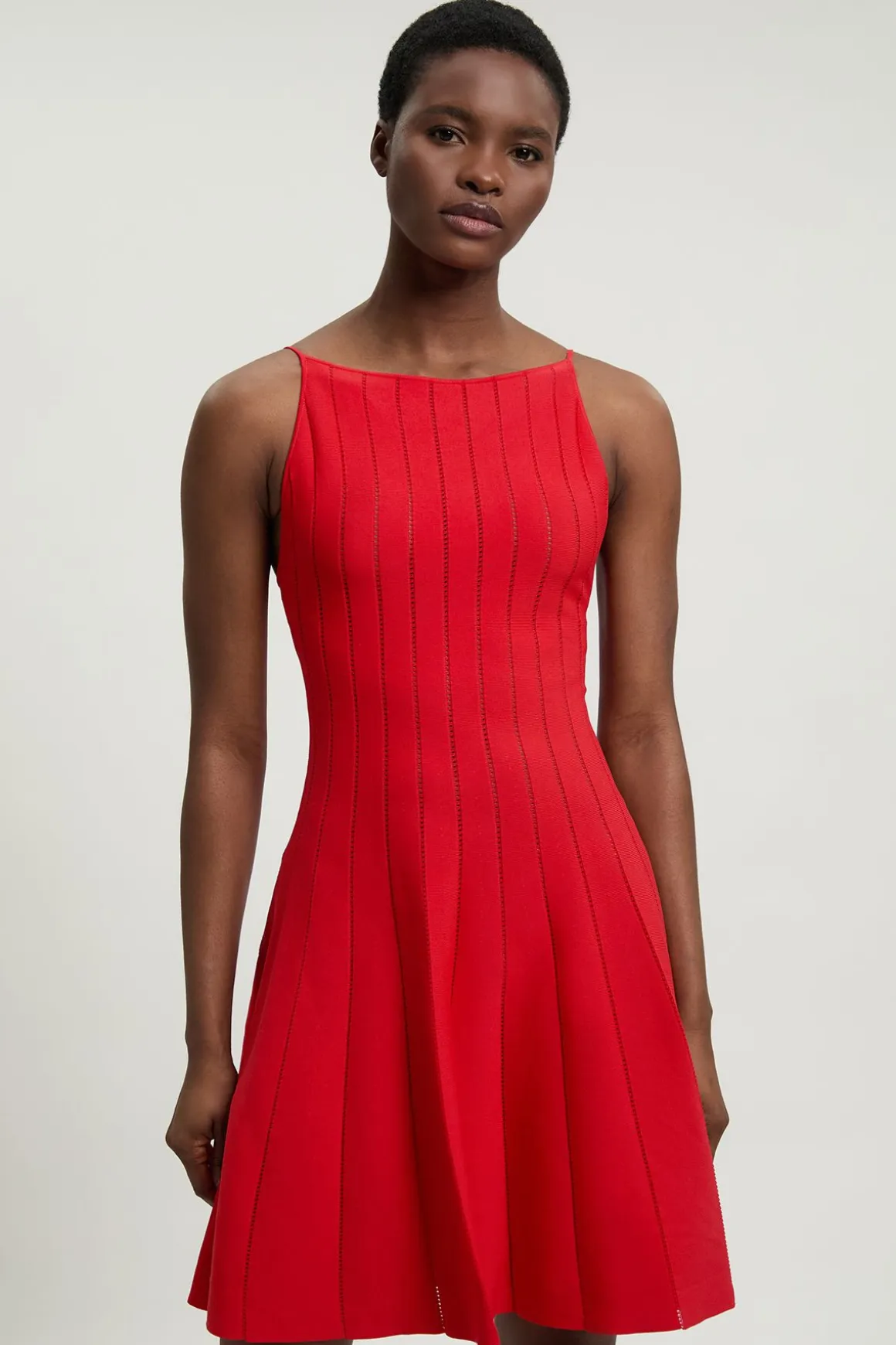 Robe mini Flippy en maille à détails transparents en mélange de viscose
